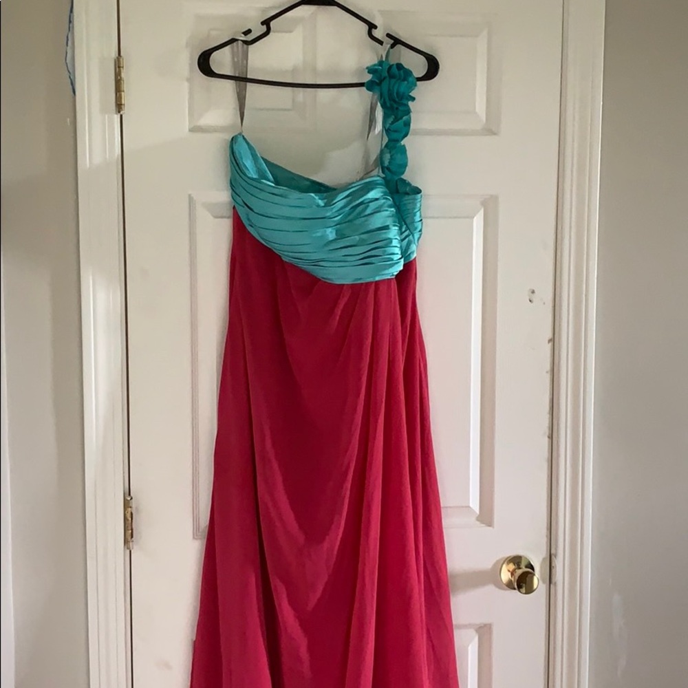 Bill Levkoff Gown
